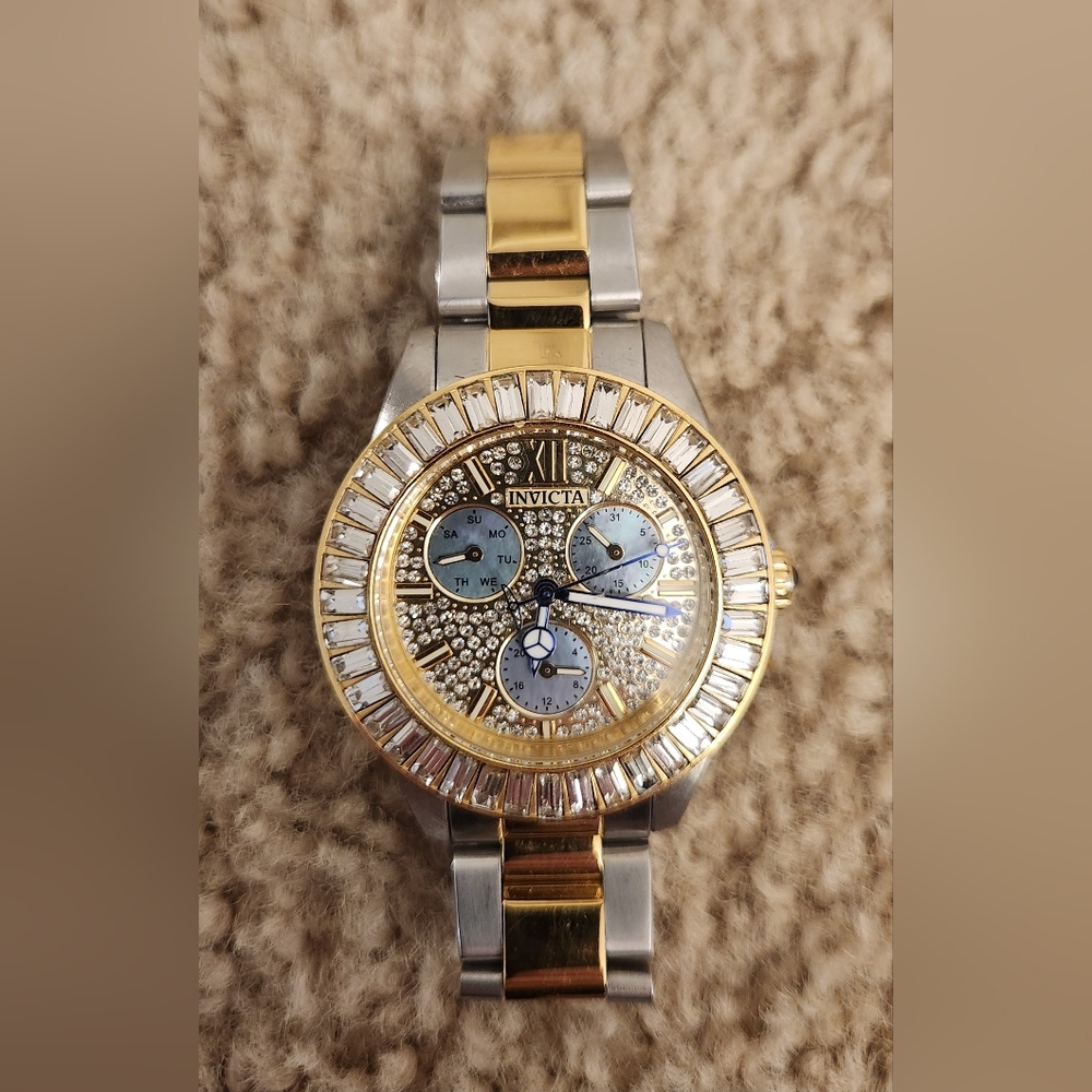 Invicta Angel Collection Model 28447 Womens Watch 38mm Gold READ
